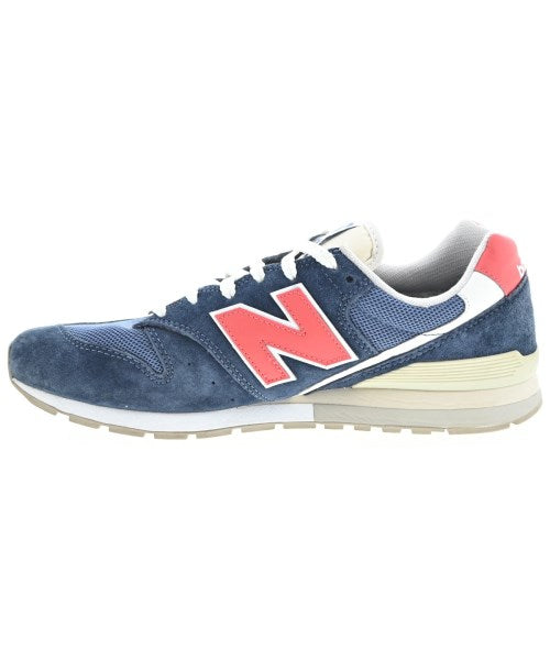 New Balance รองเท้าผ้าใบ