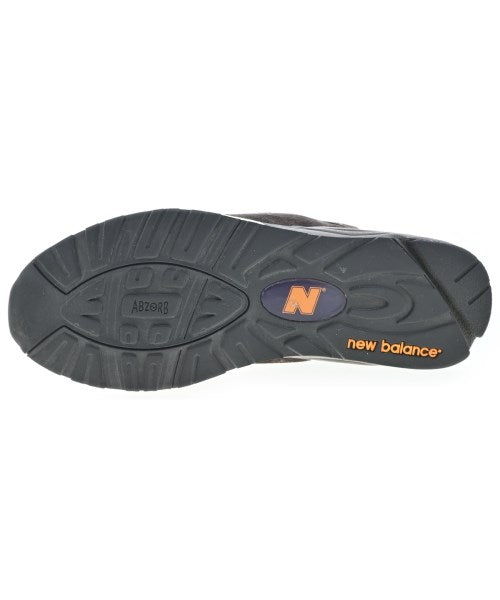 New Balance รองเท้าผ้าใบ