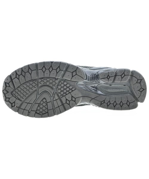 New Balance รองเท้าผ้าใบ