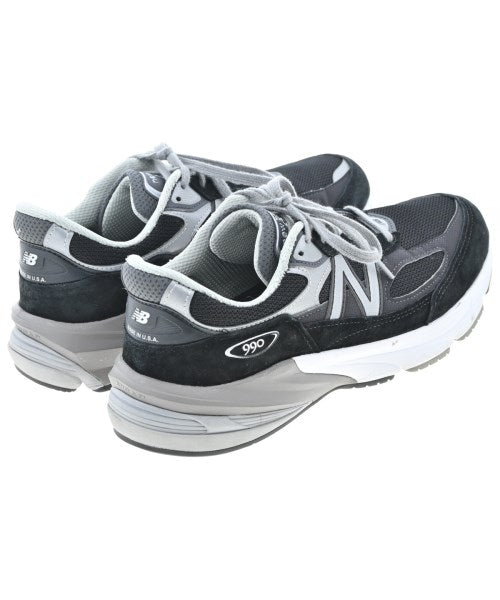 New Balance รองเท้าผ้าใบ