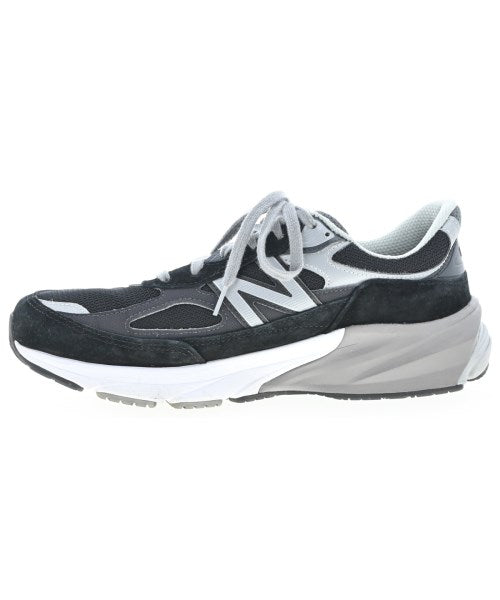 New Balance รองเท้าผ้าใบ