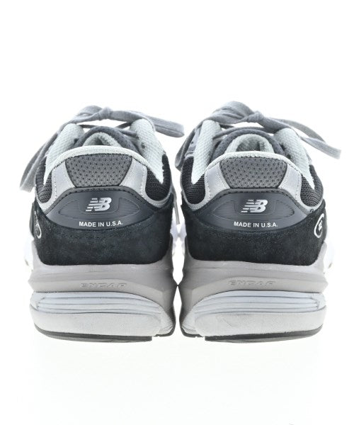 New Balance รองเท้าผ้าใบ