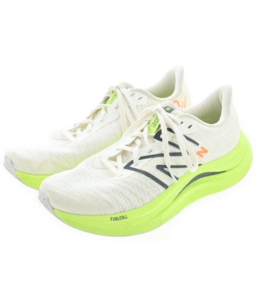 New Balance รองเท้าผ้าใบ