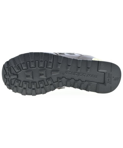 New Balance รองเท้าผ้าใบ