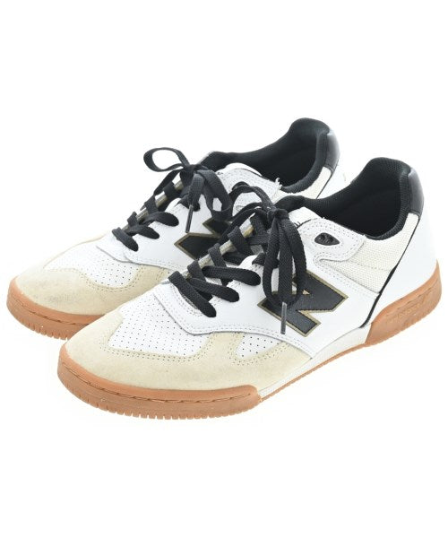 New Balance รองเท้าผ้าใบ