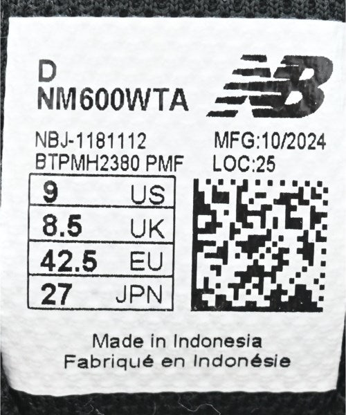 New Balance รองเท้าผ้าใบ