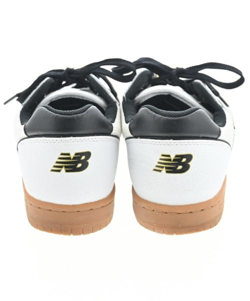 New Balance รองเท้าผ้าใบ