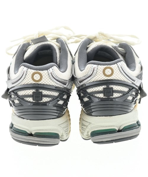 New Balance รองเท้าผ้าใบ