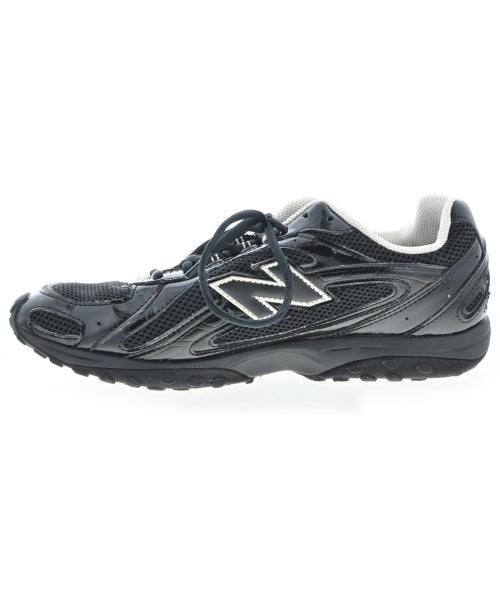 New Balance รองเท้าผ้าใบ