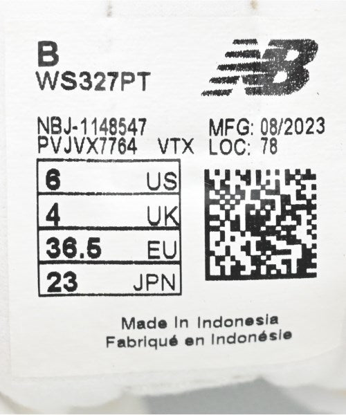New Balance รองเท้าผ้าใบ