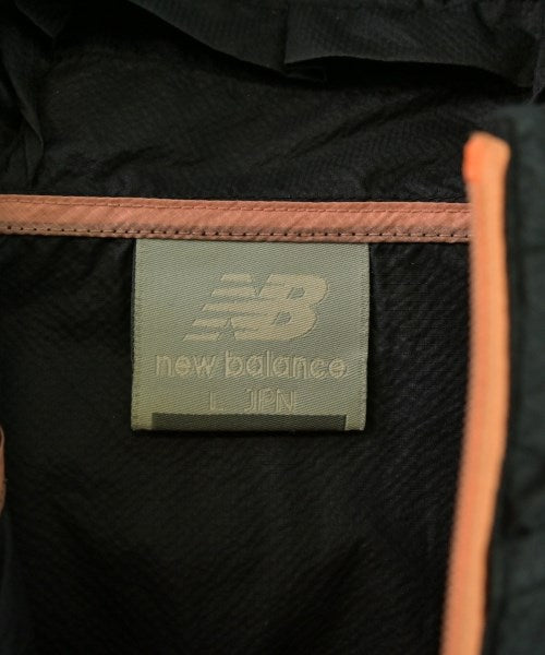 New Balance เสื้อพาร์กาภูเขา