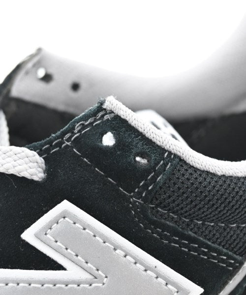 New Balance รองเท้าผ้าใบ