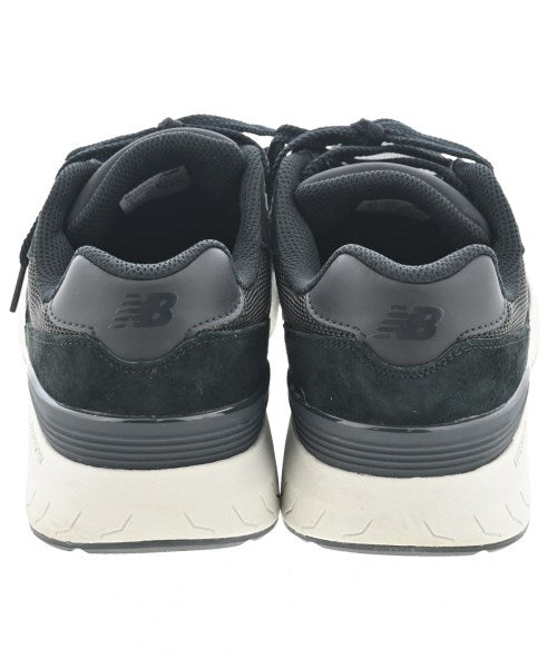 New Balance รองเท้าผ้าใบ
