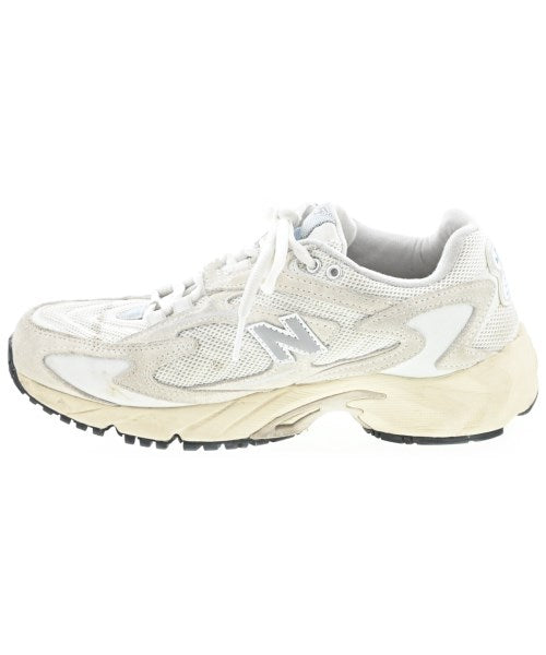 New Balance รองเท้าผ้าใบ
