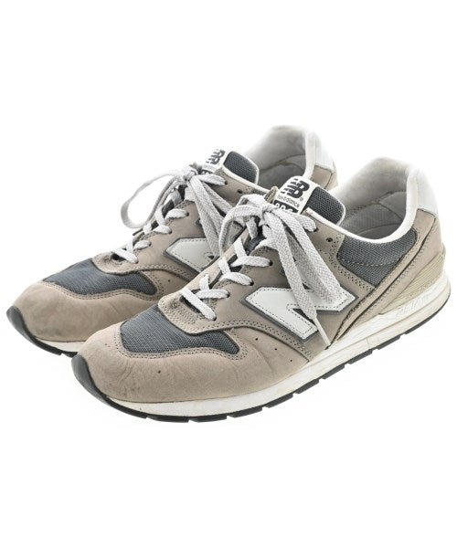 New Balance รองเท้าผ้าใบ