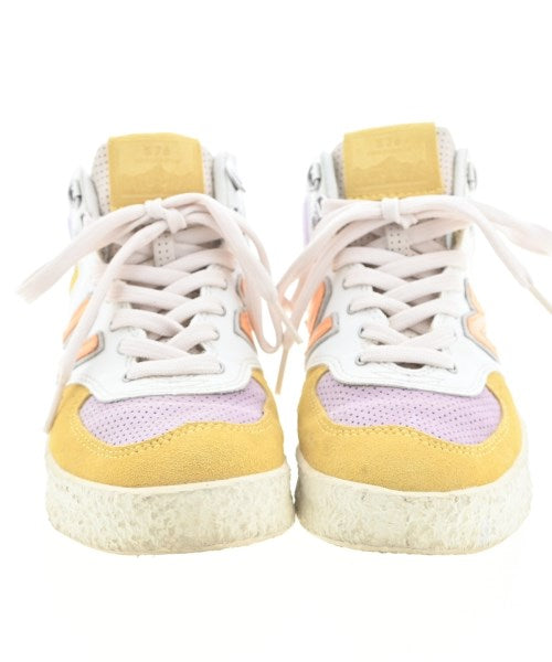 New Balance รองเท้าผ้าใบ