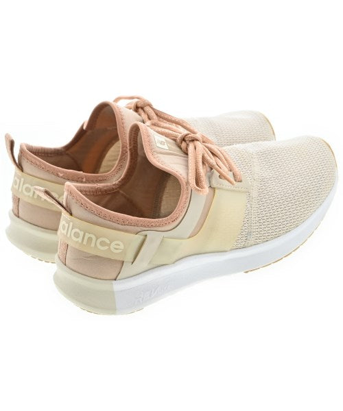 New Balance รองเท้าผ้าใบ