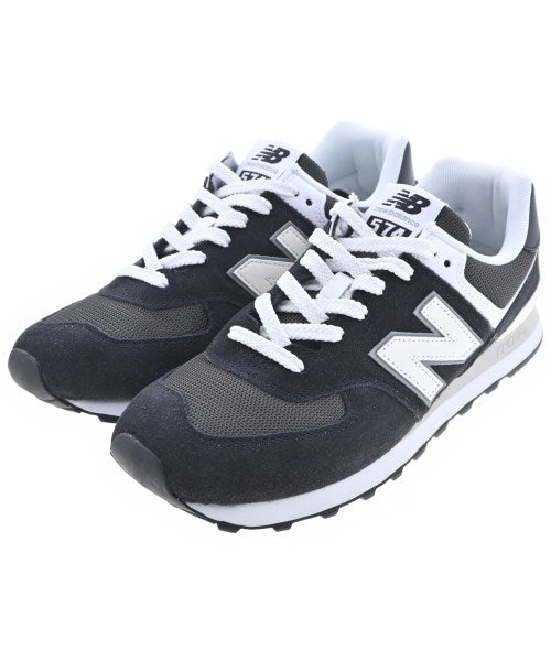 New Balance รองเท้าผ้าใบ