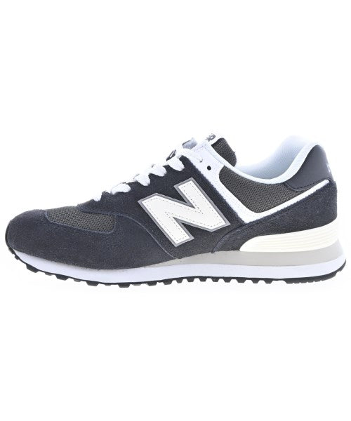 New Balance รองเท้าผ้าใบ