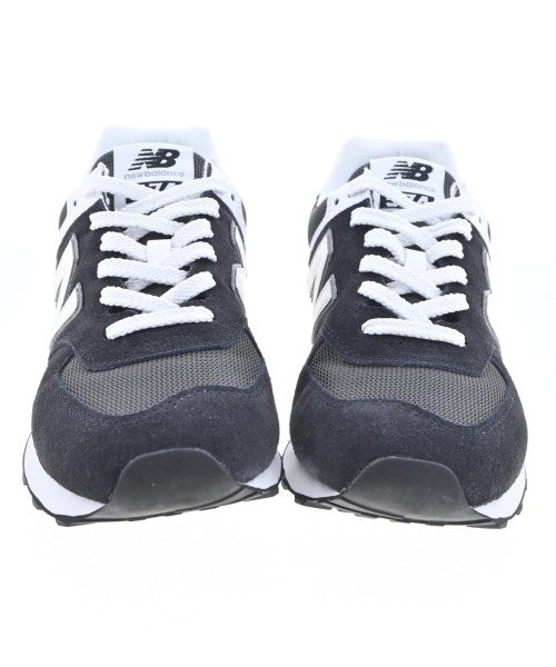 New Balance รองเท้าผ้าใบ