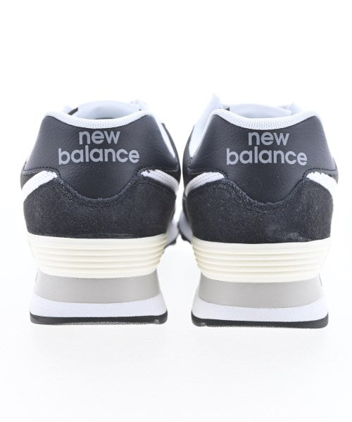 New Balance รองเท้าผ้าใบ