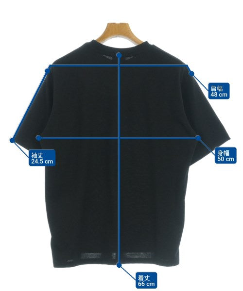 New Balance เสื้อยืด/เสื้อท็อปส์