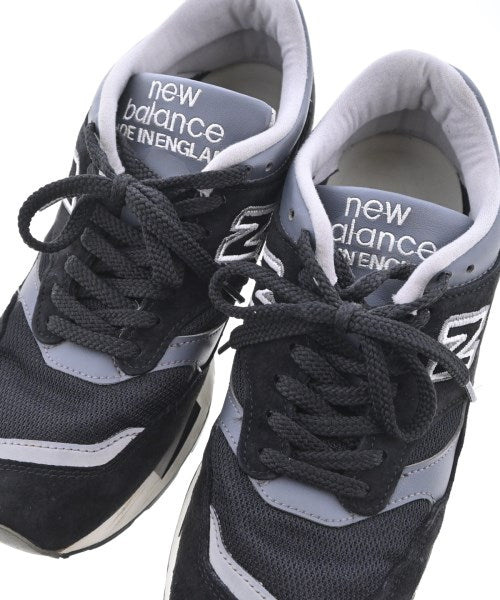 New Balance รองเท้าผ้าใบ