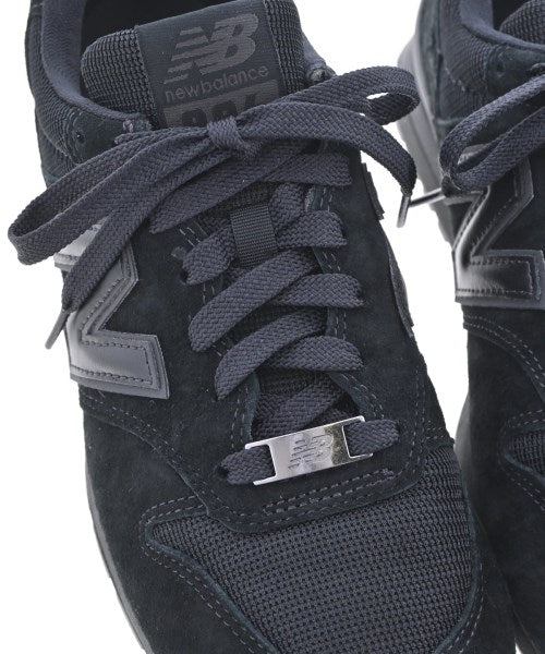 New Balance รองเท้าผ้าใบ