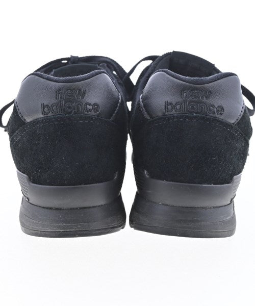 New Balance รองเท้าผ้าใบ