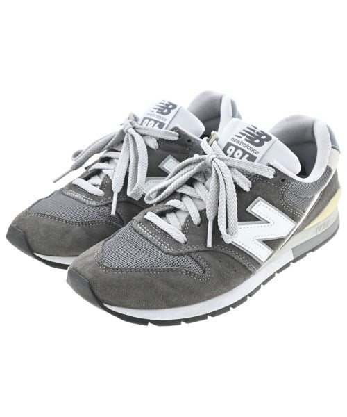 New Balance รองเท้าผ้าใบ