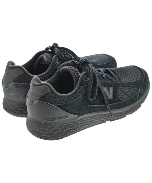 New Balance รองเท้าผ้าใบ