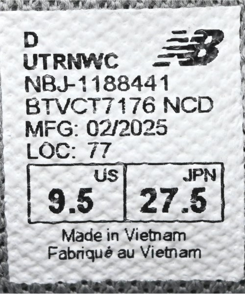 New Balance รองเท้าผ้าใบ