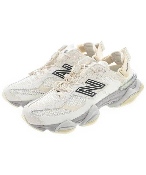 New Balance รองเท้าผ้าใบ