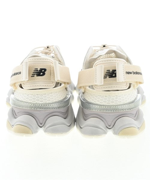 New Balance รองเท้าผ้าใบ