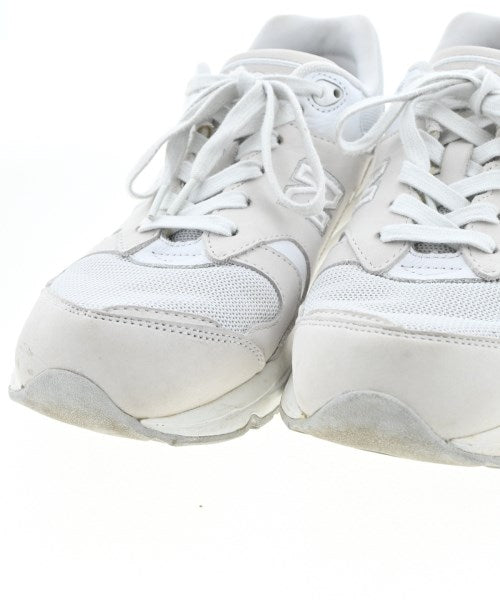 New Balance รองเท้าผ้าใบ