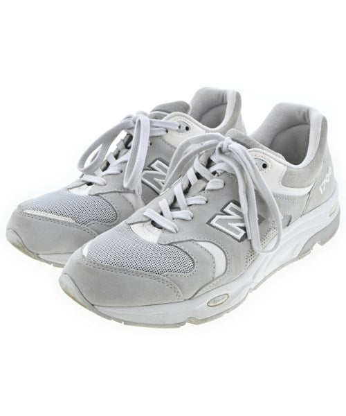 New Balance รองเท้าผ้าใบ