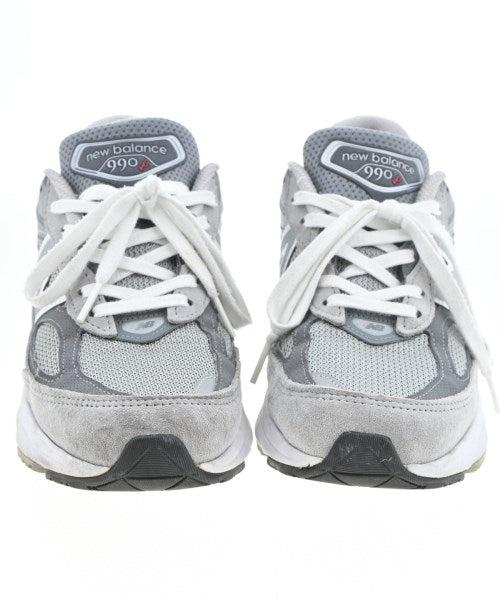 New Balance รองเท้าผ้าใบ