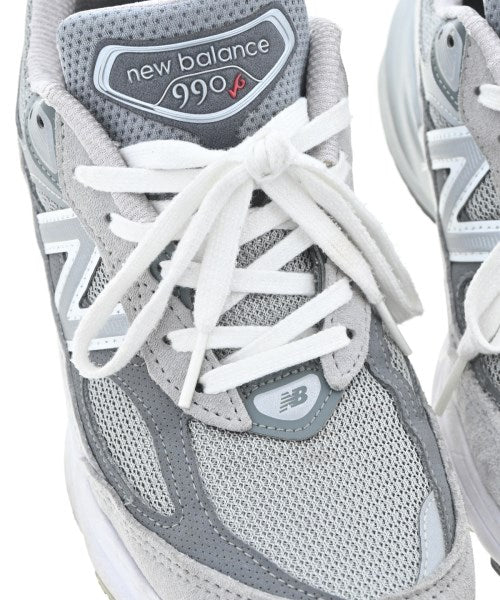 New Balance รองเท้าผ้าใบ