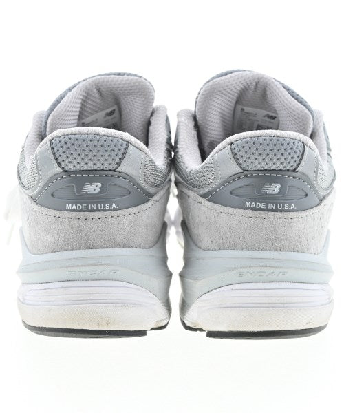New Balance รองเท้าผ้าใบ