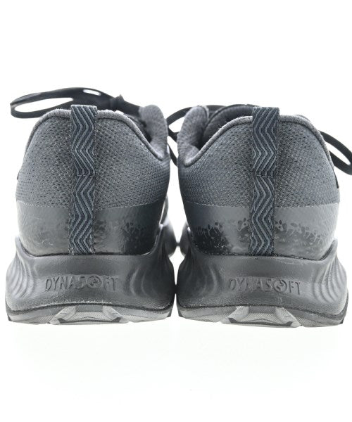 New Balance รองเท้าผ้าใบ