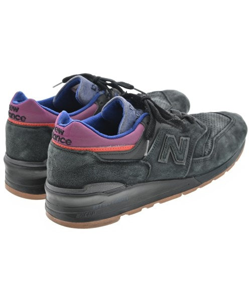 New Balance รองเท้าผ้าใบ