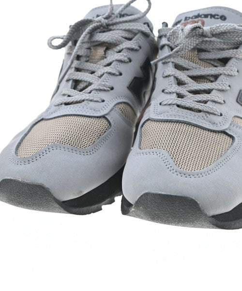 New Balance รองเท้าผ้าใบ