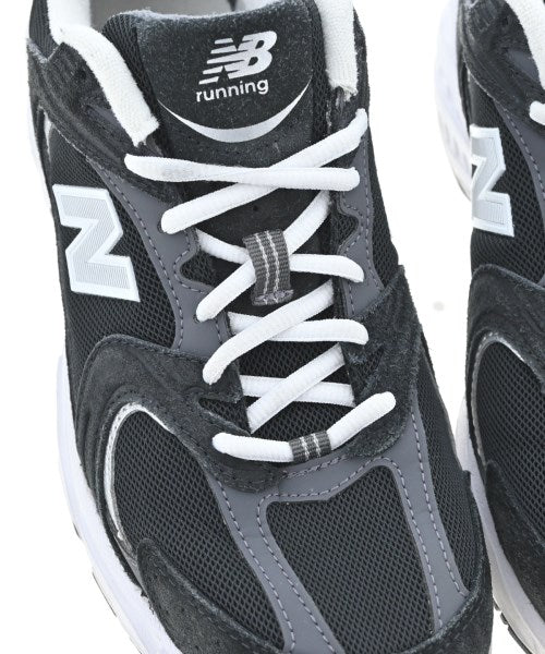 New Balance รองเท้าผ้าใบ