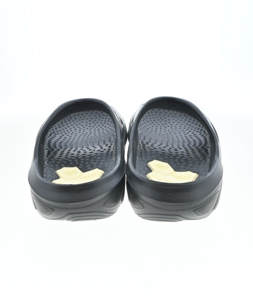 New Balance รองเท้าแตะ