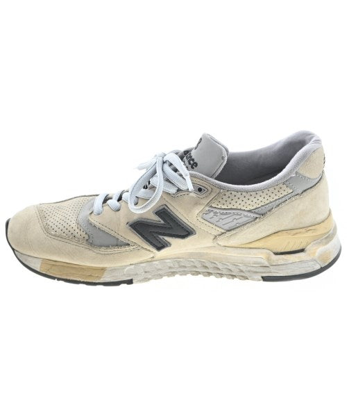New Balance รองเท้าผ้าใบ