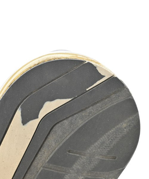 New Balance รองเท้าผ้าใบ