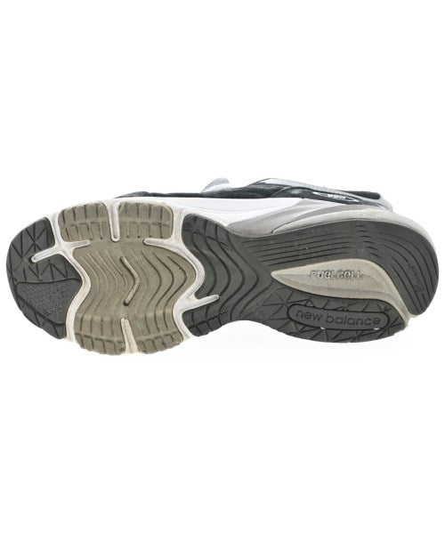 New Balance รองเท้าผ้าใบ