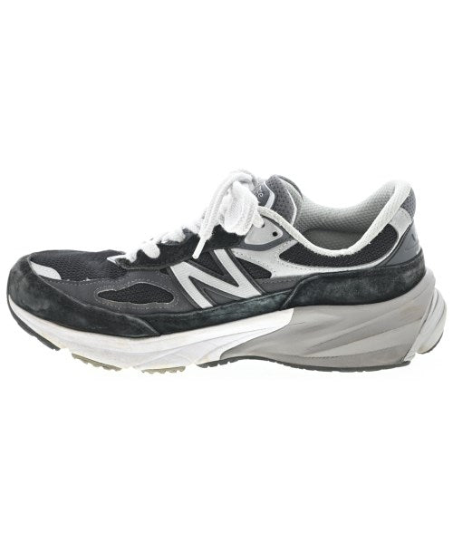 New Balance รองเท้าผ้าใบ