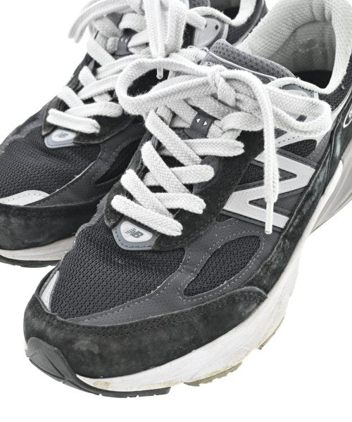 New Balance รองเท้าผ้าใบ