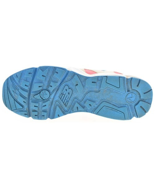 New Balance รองเท้าผ้าใบ